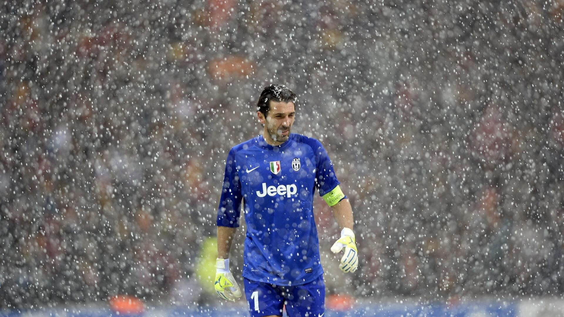 弗朗索瓦·霍尔茨豪伊泽：南非队反击的发动机，令对方防线无法适应